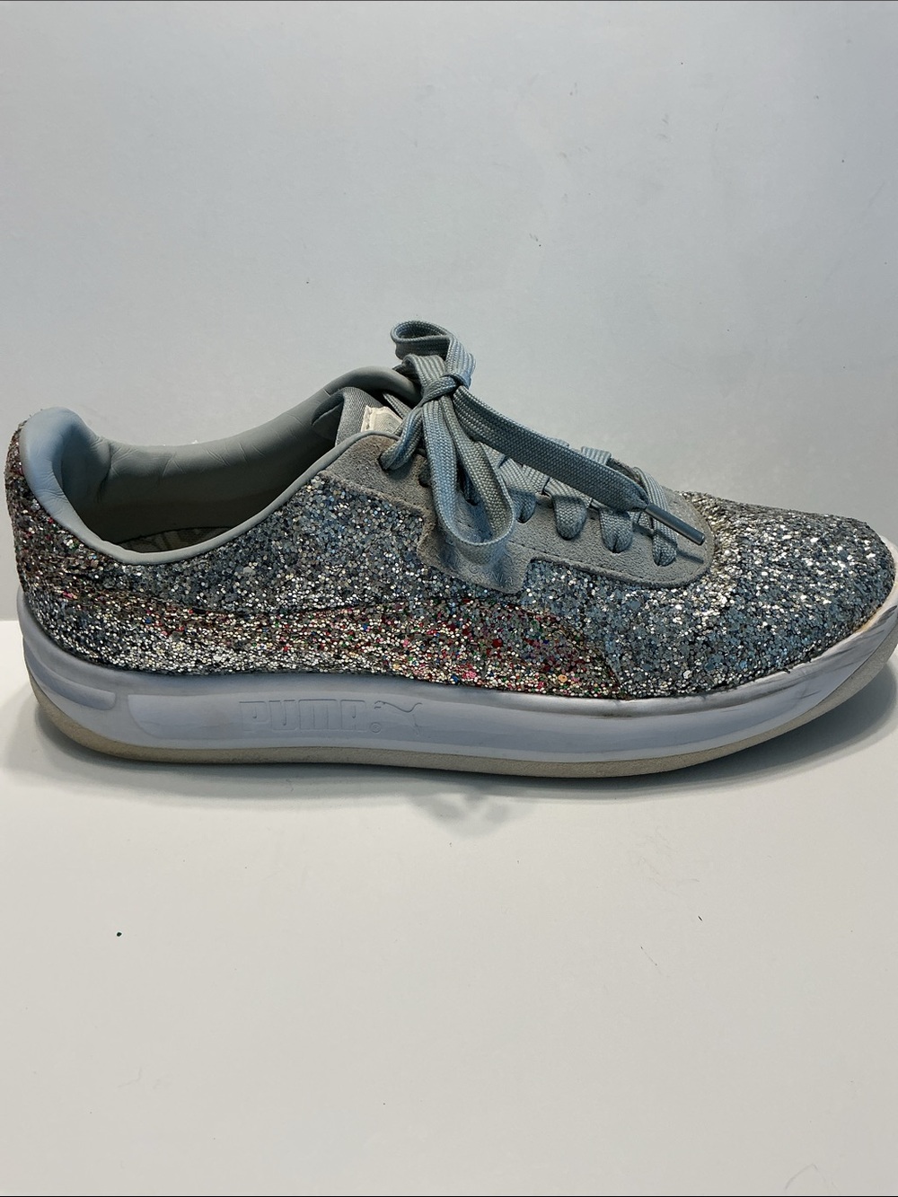 Puma California Glitz Silver Women’s Sneakers. Sz 10